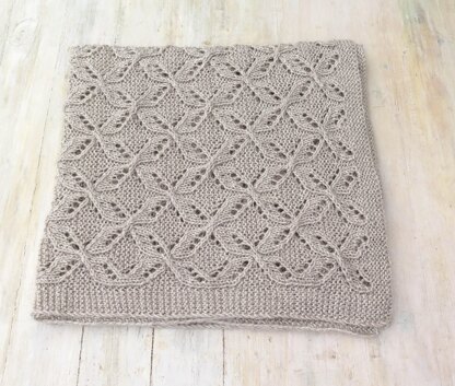 Mariele's Cable Lace Blanket