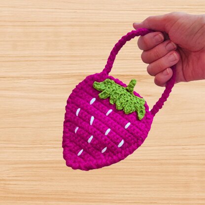 Strawberry Bag Pdf Pattern + Video Tutorial