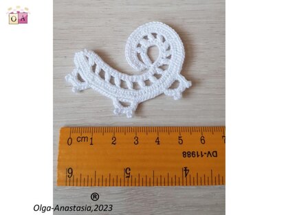 Openwork antique curl crochet 4