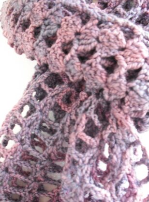 Progressive crochet scarf