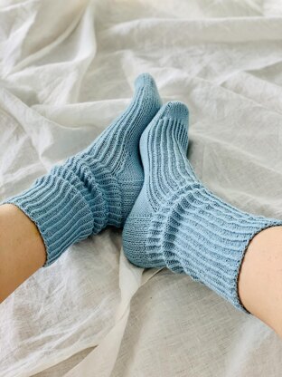 Twisted ribbed basic socks