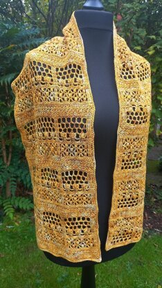 Fractured Bee Line Scarf