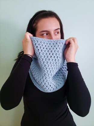 Stepping Stone Cowl