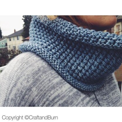 Faded Cowl