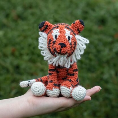 Toft Dwi the Sunda Tiger Crochet Kit