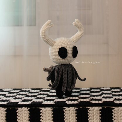 Stylized Adventure Bug Duo Amigurumi Crochet Pattern – PDF (Cute Game-Inspired Crochet Dolls)