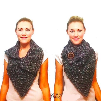 Sisterly Chic Button Cowl