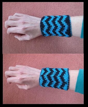 Reversible Zigzag wristlet