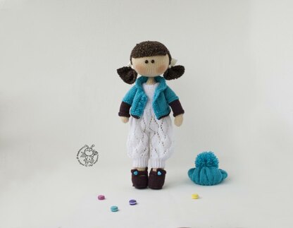 Annabel doll knitted flat