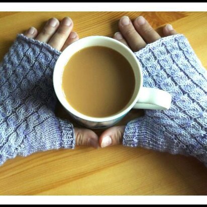 Autumn Twist Mitts