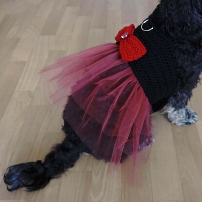 Crochet Pattern for the dog harness with tulle dress!