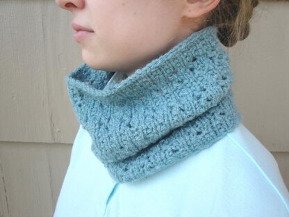 Flickering Stars Cowl