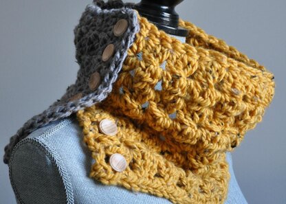 BreeAnna Cowl