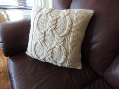 Double Knotted Lattice Cushion Cover
