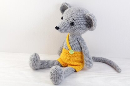 Crochet Amigurumi Mouse Pattern