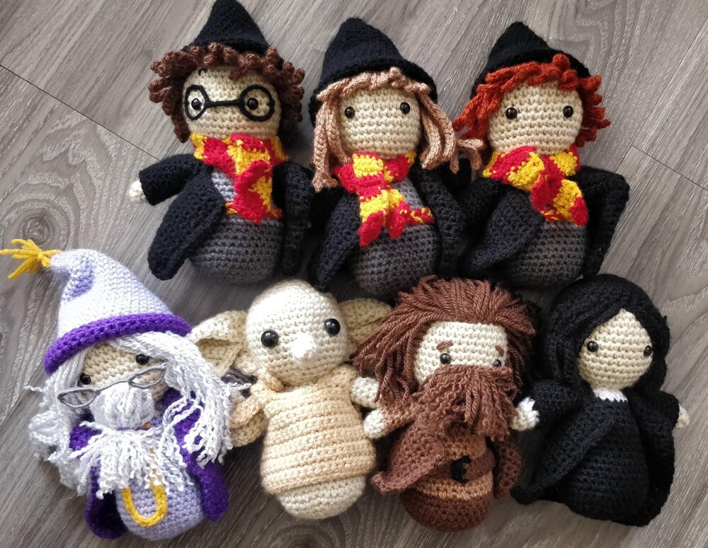 Harry Potter Gryffindor Hogwarts amigurumi crochet pattern set collection  Hermione Granger Ron Weasley Hagrid Severus Snape Dumbledore Dobby Crochet  pattern by Sara Barbosa