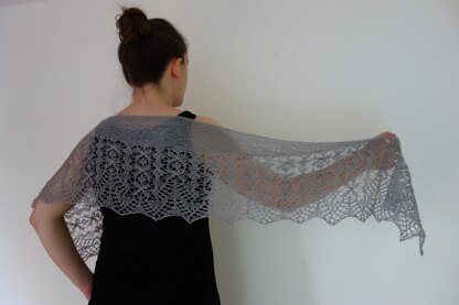 Lady's Tresses Shawl