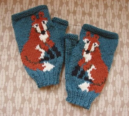 Fox fingerless gloves