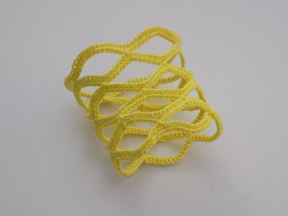 Lozenge Net Striped Bracelet