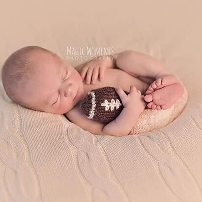 Football Prop - knitting pattern