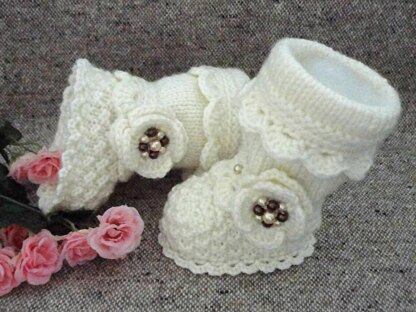 Knitting PATTERN Baby Girl Baby Hat and Booties with Flowers