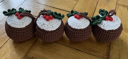 Christmas Pudding Decoration Crochet Pattern