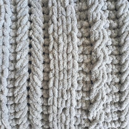 Extra-Chunky Braid Cable Blanket