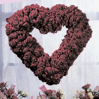 Valentine Wreath in Red Heart Light & Lofty - LW1300