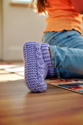 Easy to Knit Bow Slippers