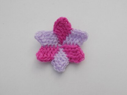 Adjustable Crochet Flower (3+ Petals)