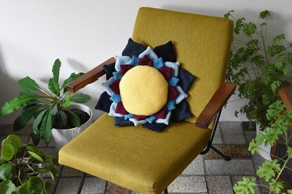 Lotus Pillow