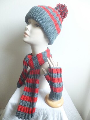 Classic Bobble Hat, Scarf and Fingerless Mittens