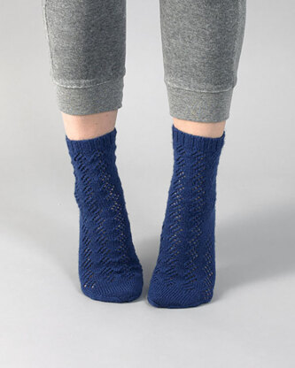 Debbie Bliss Brandi Socks PDF