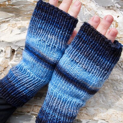 Gradation Fingerless Mitts