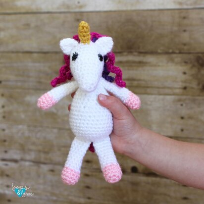 Mini Unicorn Amigurumi