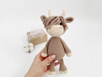 Highland cow toy crochet pattern amigurumi