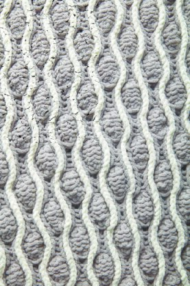 Trellis & Tassels Knit Afghan in Bernat Blanket - Downloadable PDF