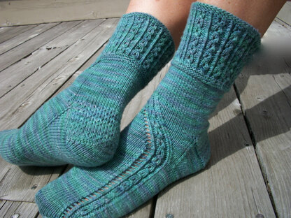 Steppingstone Fiber Creations Bubblicious Socks PDF