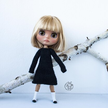 Two basic dresses for Blythe