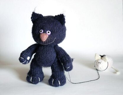 Violet Cat with White Mouse  (knitted round)