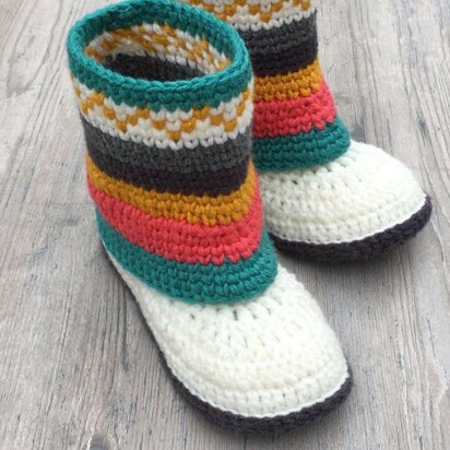 Fair Isle Mukluk Slippers- Crochet Pattern