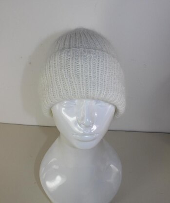 Fluffy 1x1 Rib Beanie Hat