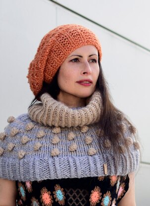 Lavedita oversized chunky knit hat