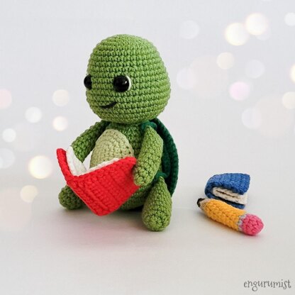 Beck the Turtle Amigurumi Pattern