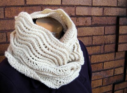 Dalgada Cowl