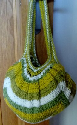 Crochet Tote Bag Pattern with Lots of Options - Artisan in the Woods