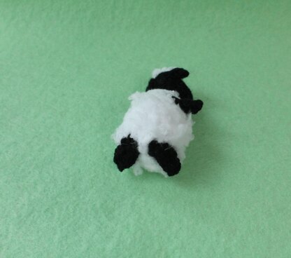 The Mini Knitting Lamb