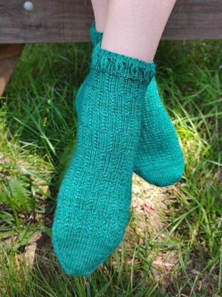 Spikelet Socks