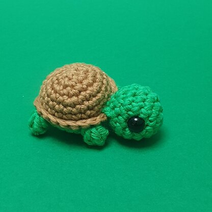 No-Sew Turtle. US terminology.