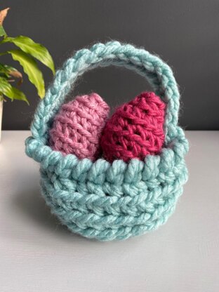 Chunky Woven Easter Egg